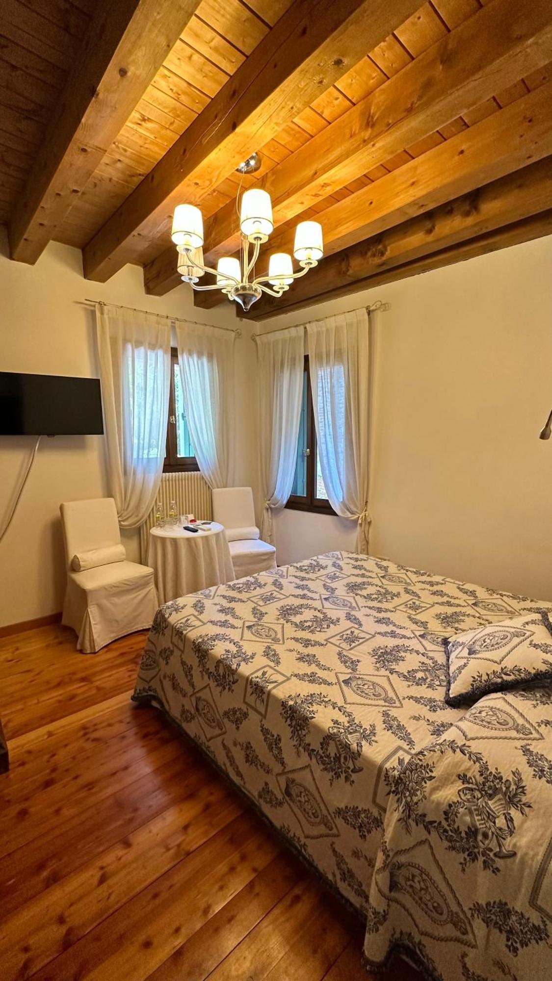 Ca' Hemingway Aparthotel Bassano del Grappa Ngoại thất bức ảnh